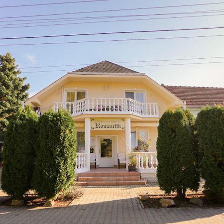 Penzion Romantik Dolná Streda Exterior foto