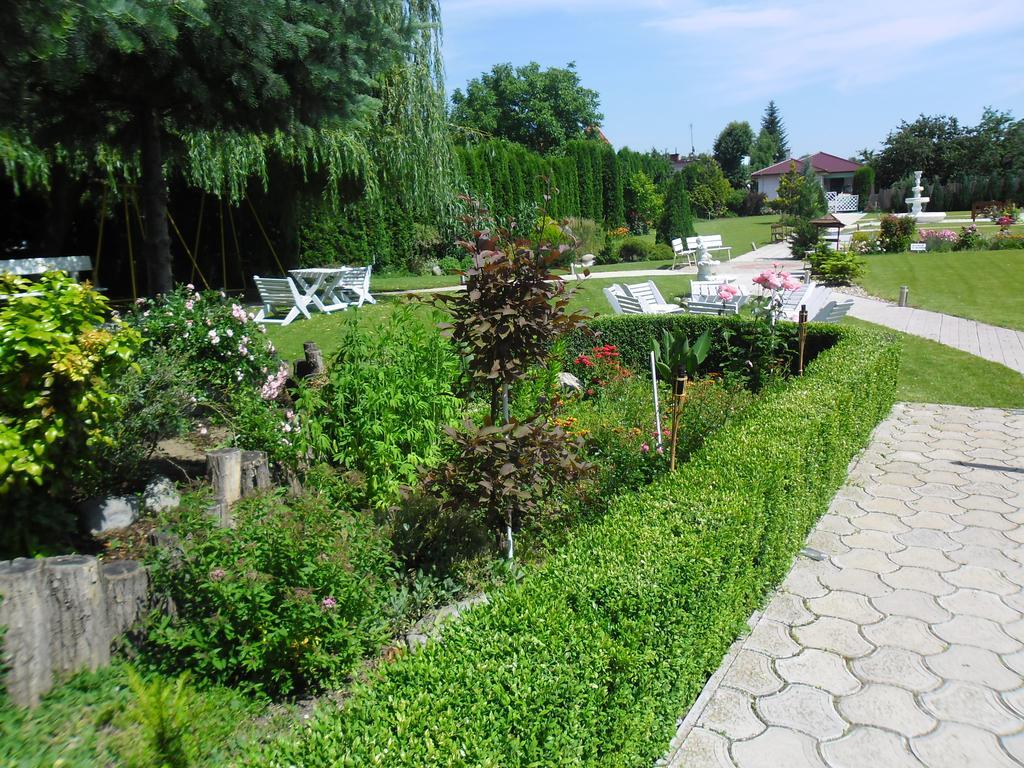 Penzion Romantik Dolná Streda Exterior foto